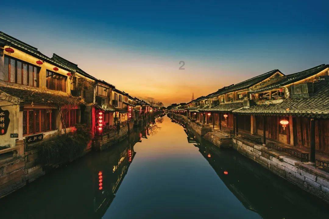 打造医药康养文旅产业名片